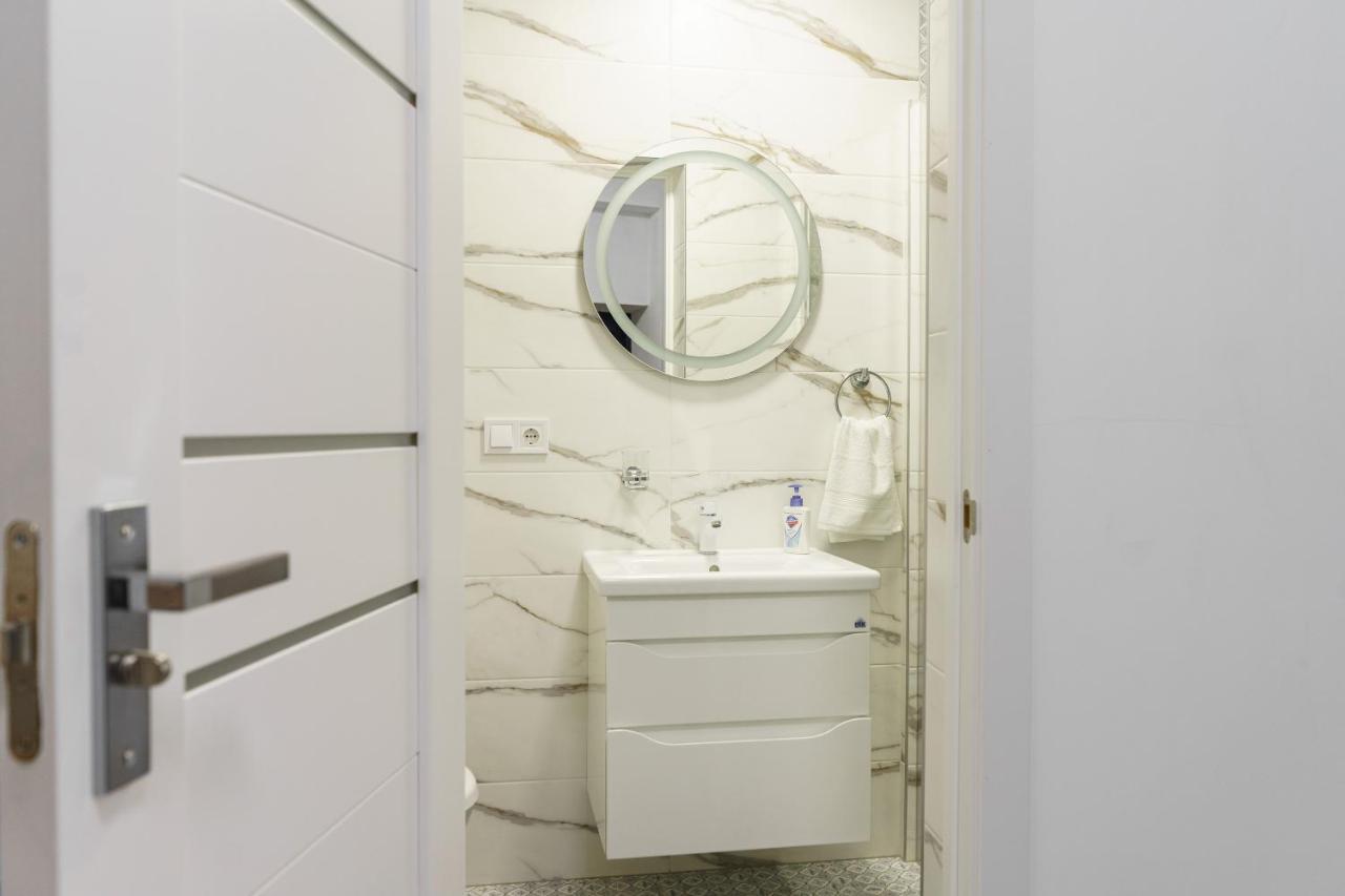 Charming Apartments In The Heart Of Lviv - Valova, Nasypna Str Exteriér fotografie